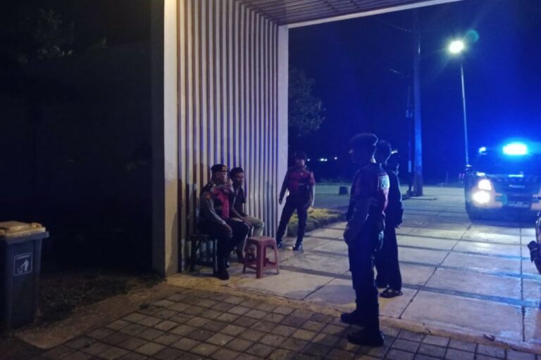 Polres Lombok Barat Intensifkan Patroli Blue Light di Bypass BIL I Gerung