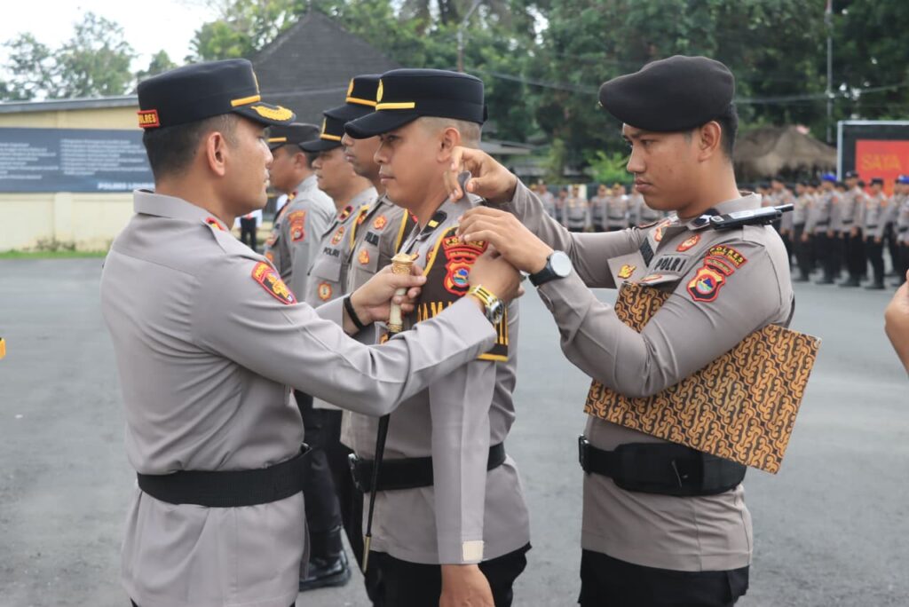 3ae2fd3b-e6d1-46b6-8194-1c79c9839d4e