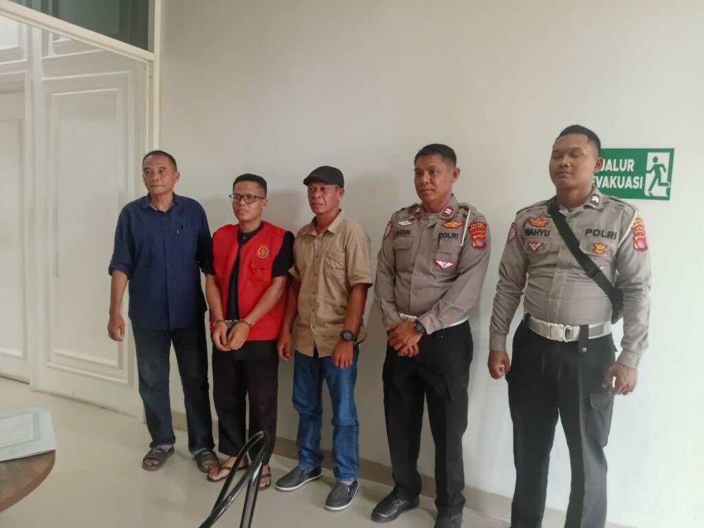 WhatsApp Image 2025-10-09 at 16.43.33