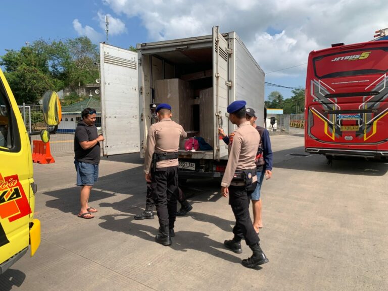 WhatsApp Image 2025-10-11 at 08.55.14