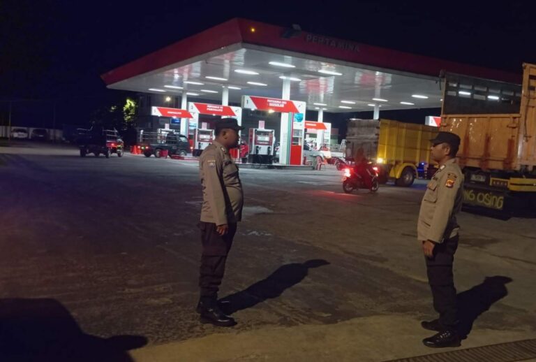 WhatsApp Image 2025-12-08 at 08.38.20