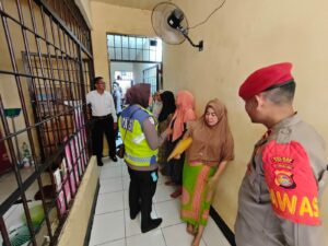 WhatsApp Image 2025-12-08 at 11.02.52